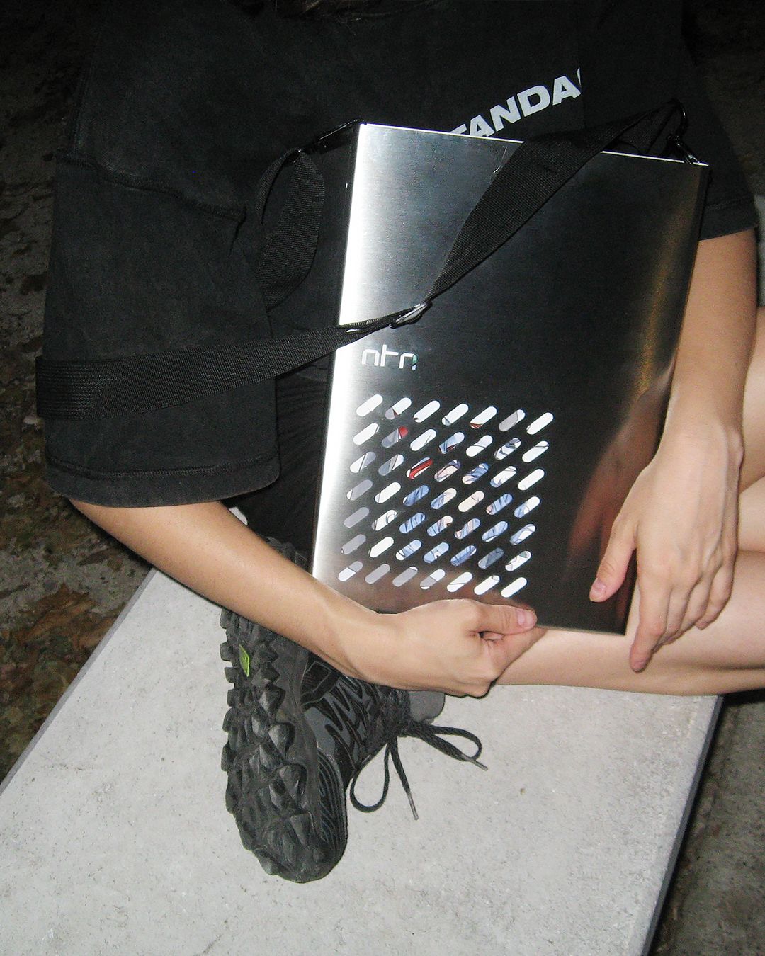 Image 7 of A4 HOLDER