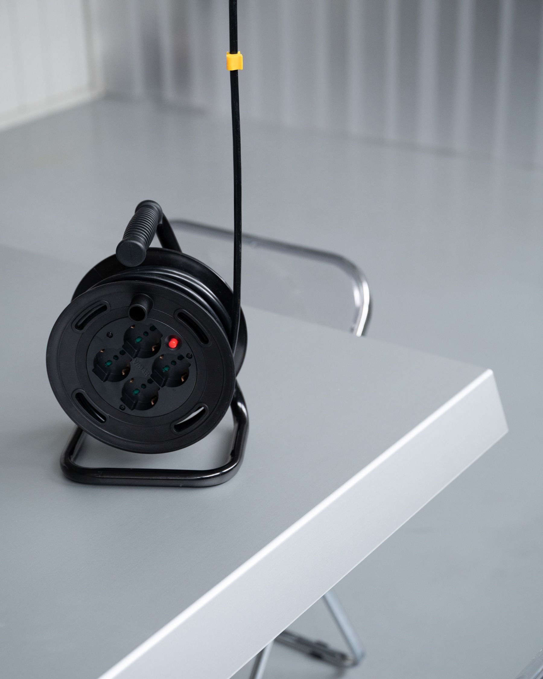 Image 9 of HYBRID OFFICE SYSTEM